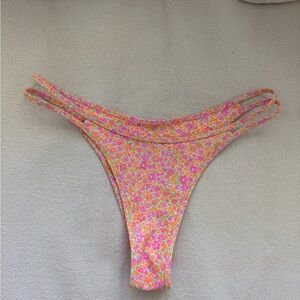 Kulani Kinis Floral Bikini Bottom - Small